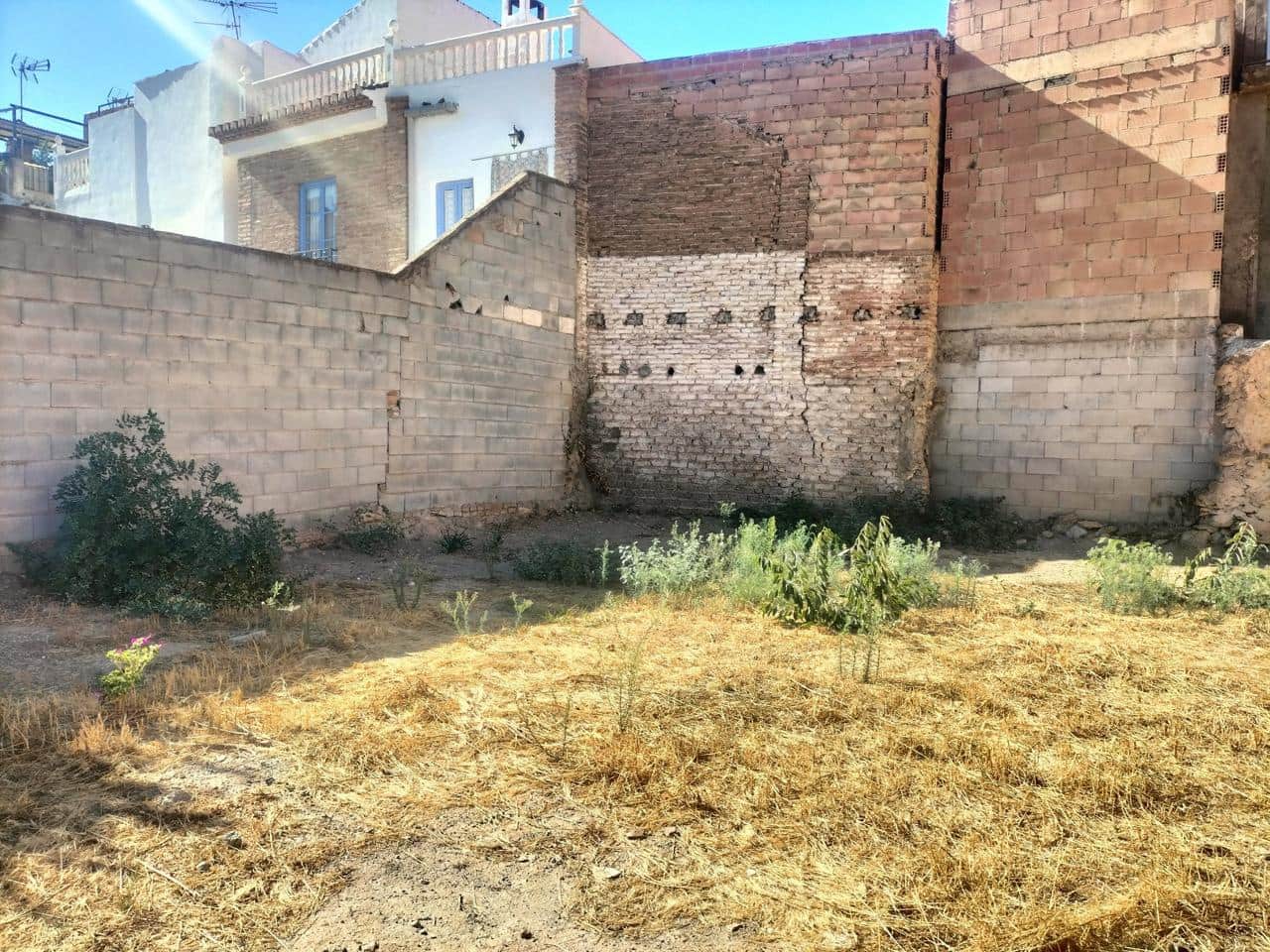 Mark till salu i Durcal - 115 900 € (Ref: 7352492)