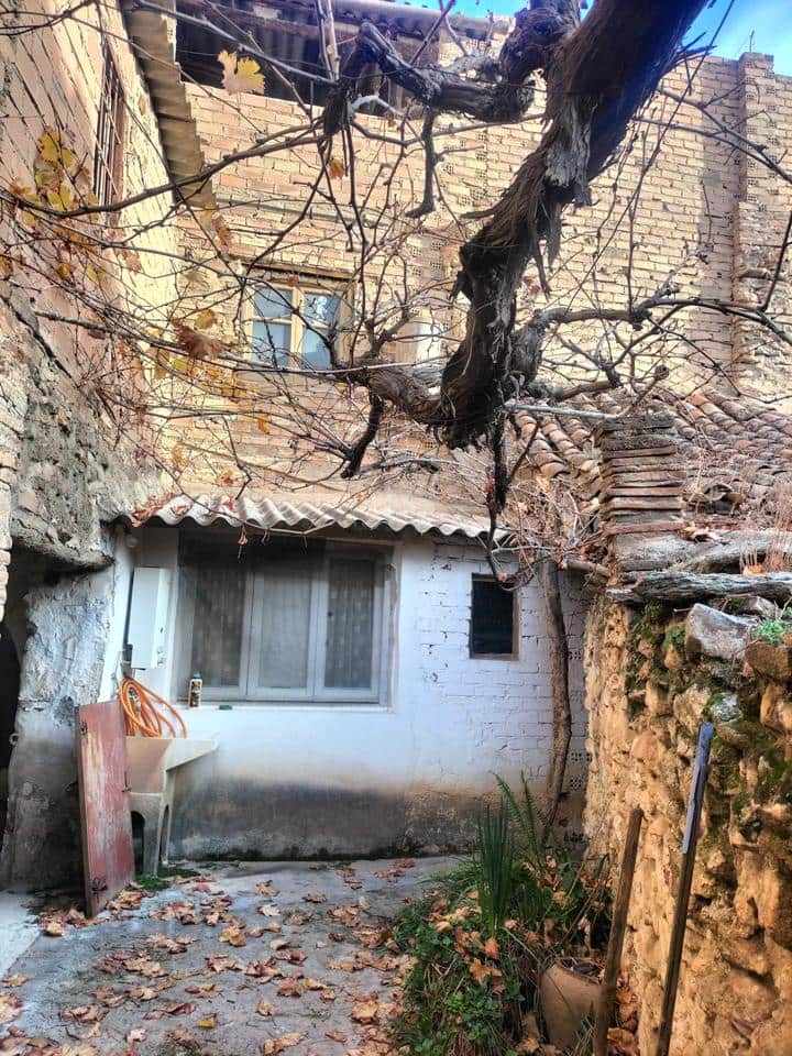 4 soveværelse Byhus til salg i Durcal - € 89.900 (Ref: 7352493)