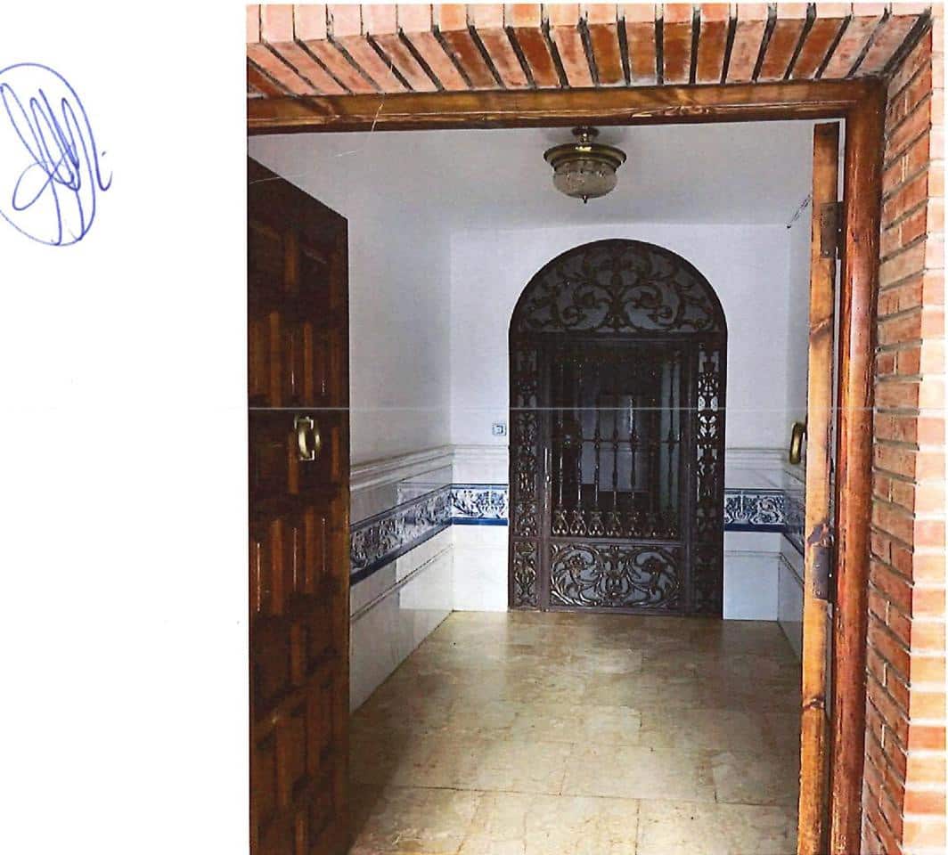 Townhouse for sale in Carcabuey - € 340,000 (Ref: 7426430)