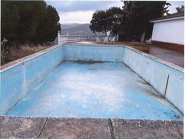 Hus til salgs i Carcabuey - € 340 000 (Ref: 7426430)