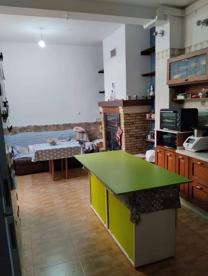 4 quarto Casa em Banda para venda em Melegis - 110 000 € (Ref: 7612369)