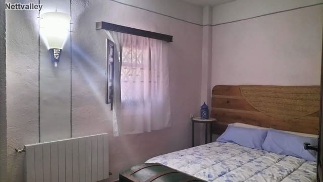 7 soveværelse Byhus til salg i El Pinar - € 272.100 (Ref: 7737223)