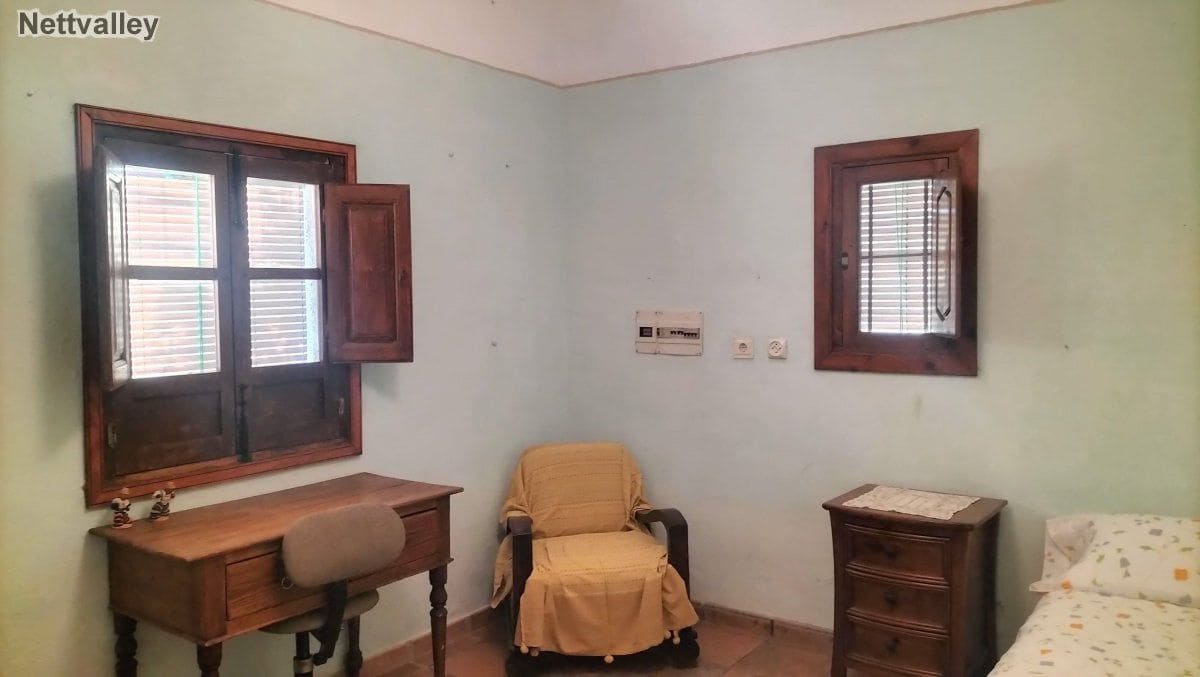 7 soveværelse Byhus til salg i El Pinar - € 272.100 (Ref: 7737223)