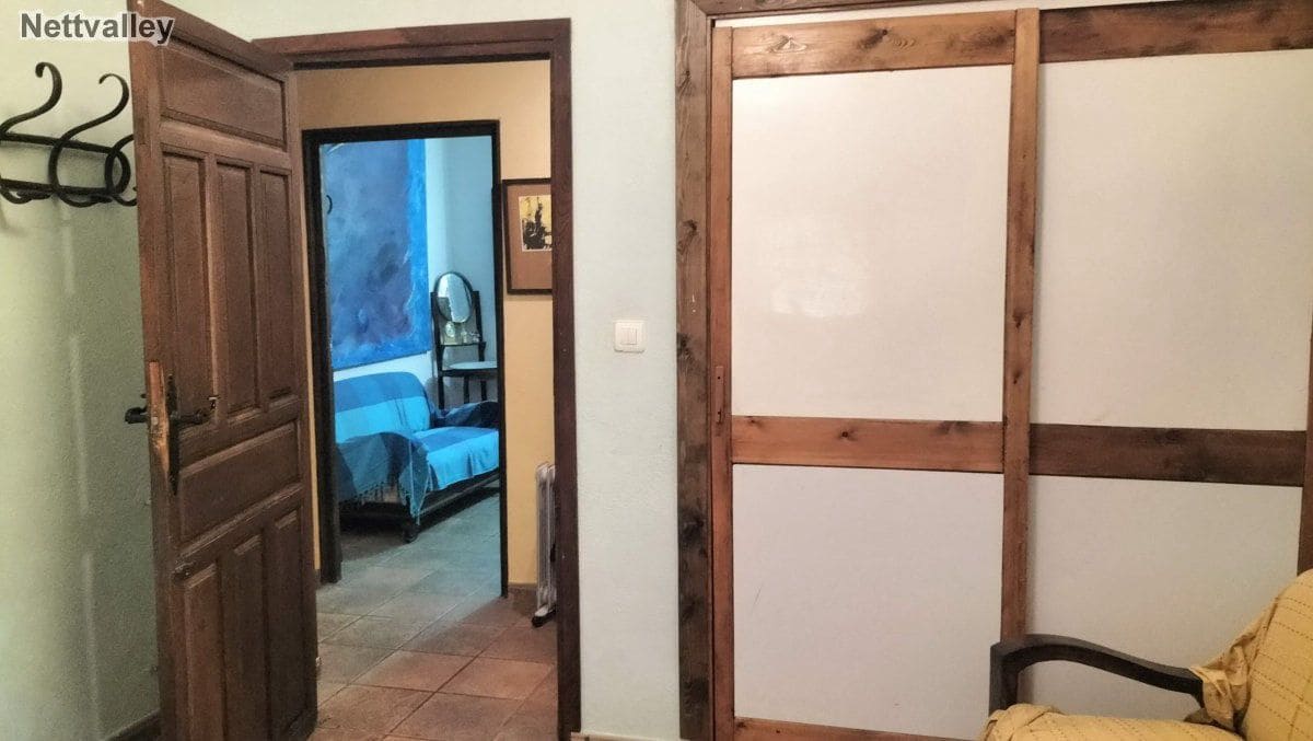 7 soveværelse Byhus til salg i El Pinar - € 272.100 (Ref: 7737223)