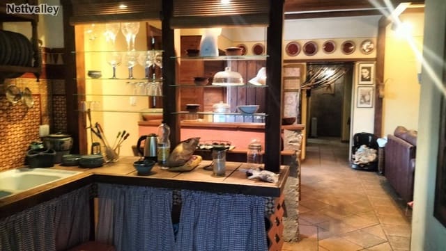 7 soveværelse Byhus til salg i El Pinar - € 272.100 (Ref: 7737223)