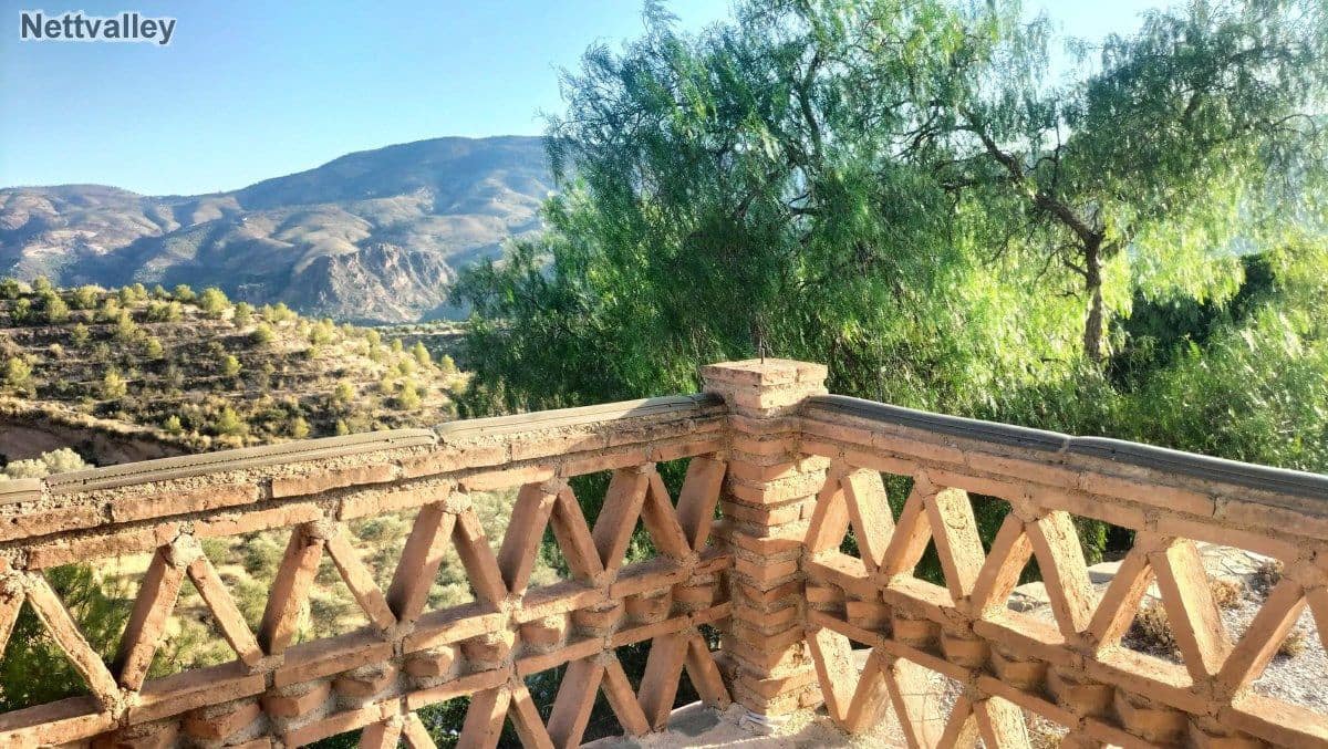 7 soveværelse Byhus til salg i El Pinar - € 272.100 (Ref: 7737223)