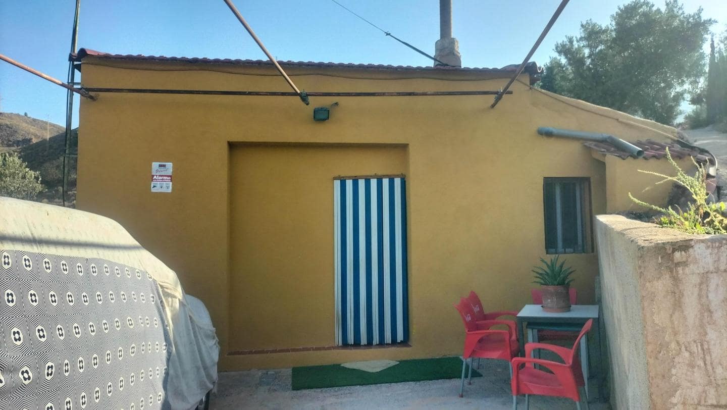 2 soveværelse Byhus til salg i El Pinar - € 118.700 (Ref: 8008038)