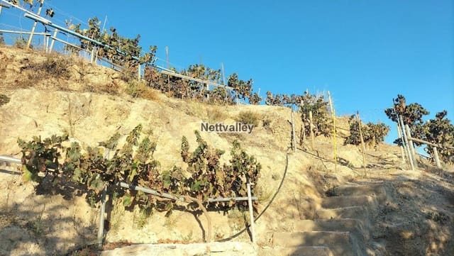 Finca/Landgut zu verkaufen in Pinos del Valle, El Pinar - 38.000 € (Ref: 8052125)