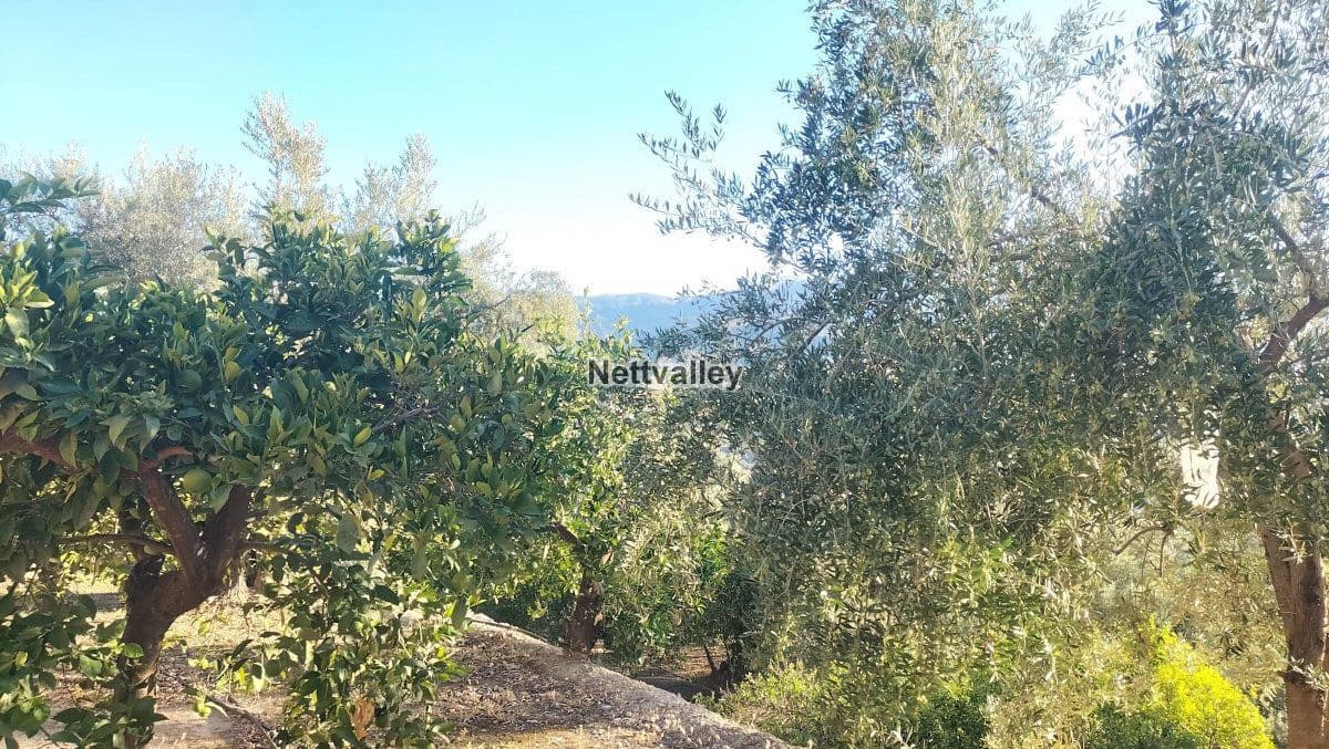 Finca/Maison de Campagne à vendre à Pinos del Valle - 38 000 € (Ref: 8052125)