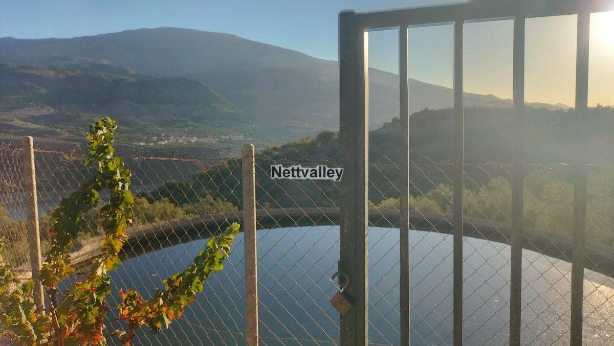 Finca/Maison de Campagne à vendre à Pinos del Valle - 38 000 € (Ref: 8052125)