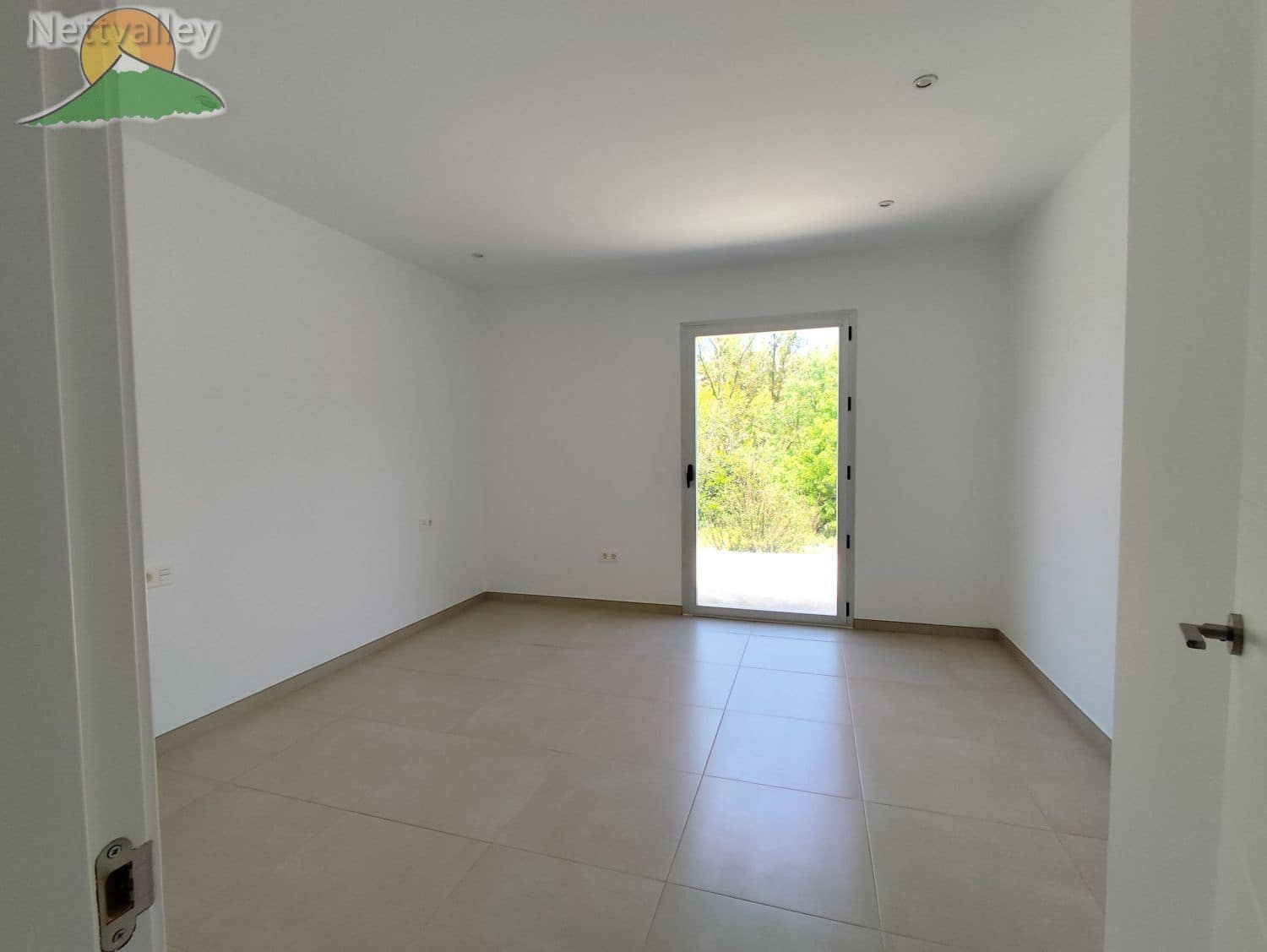 3 soveværelse Byhus til salg i Conchar med garage - € 284.500 (Ref: 8190788)