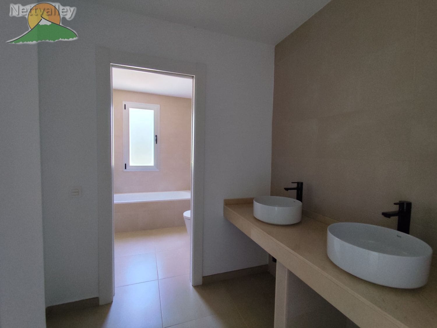 3 soveværelse Byhus til salg i Conchar med garage - € 284.500 (Ref: 8190788)