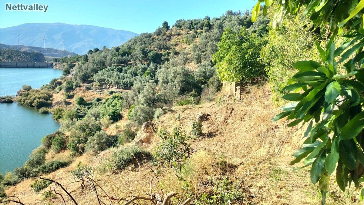 Finca/Landehus til salg i Pinos del Valle - € 42.000 (Ref: 8392602)