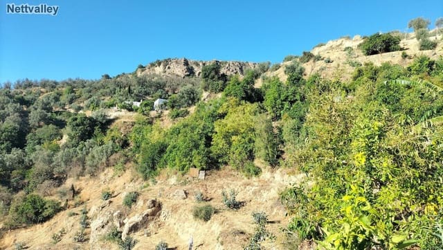 Finca/Landehus til salg i Pinos del Valle, El Pinar - € 42.000 (Ref: 8392602)