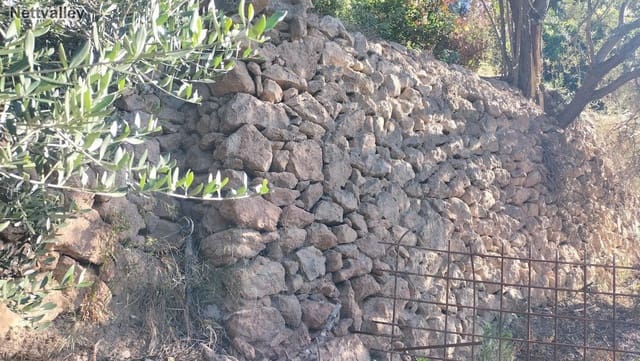 Finca/Landehus til salg i Pinos del Valle, El Pinar - € 42.000 (Ref: 8392602)