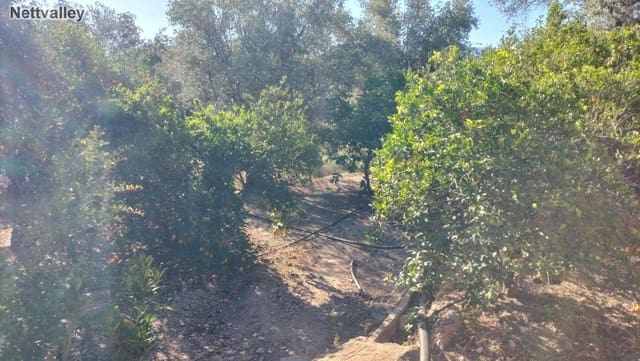 Finca/Landehus til salg i Pinos del Valle, El Pinar - € 42.000 (Ref: 8392603)