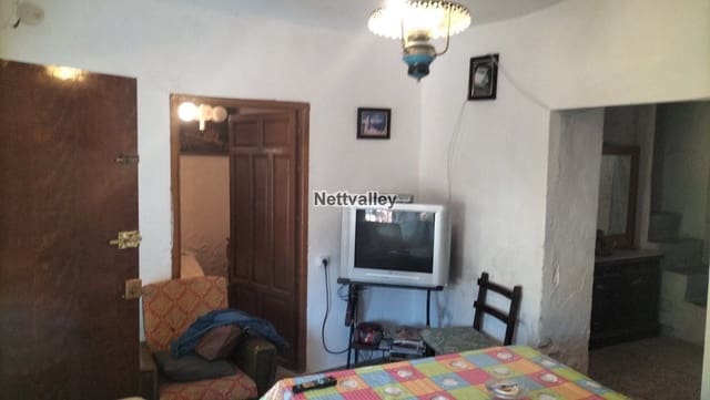 2 soveværelse Byhus til salg i Pinos del Valle, El Pinar - € 70.000 (Ref: 8514379)