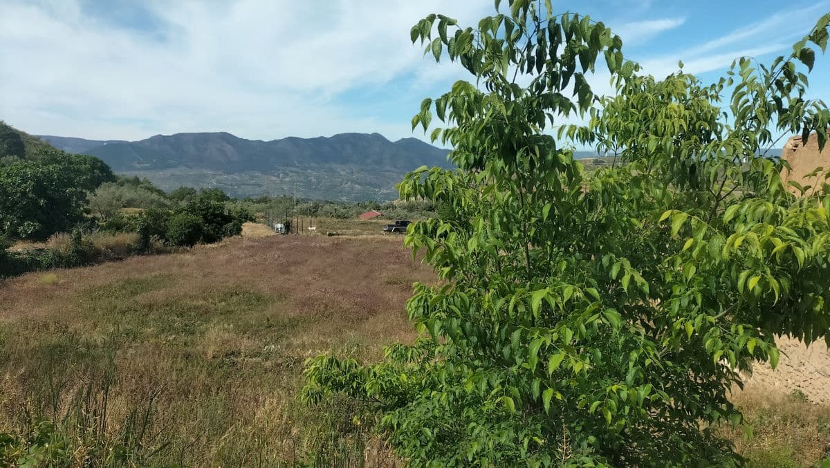 Grunde uden byggetilladelser til salg i Acequias - € 50.000 (Ref: 8540217)