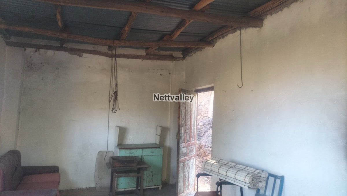 Byhus til salg i Lanjaron - € 33.000 (Ref: 8540218)