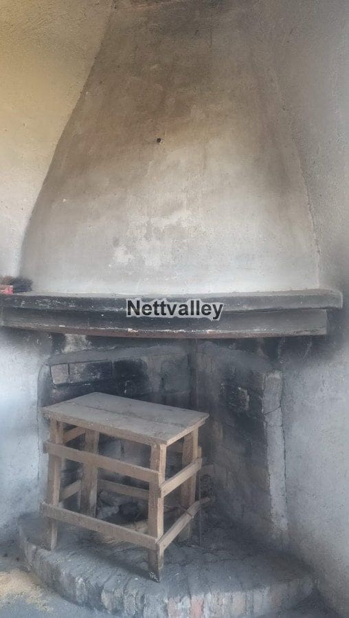 Byhus til salg i Lanjaron - € 33.000 (Ref: 8540218)