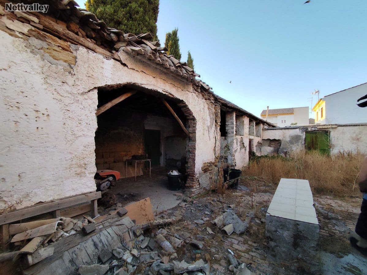 7 slaapkamer Huis te koop in Ambroz - € 279.500 (Ref: 8549107)