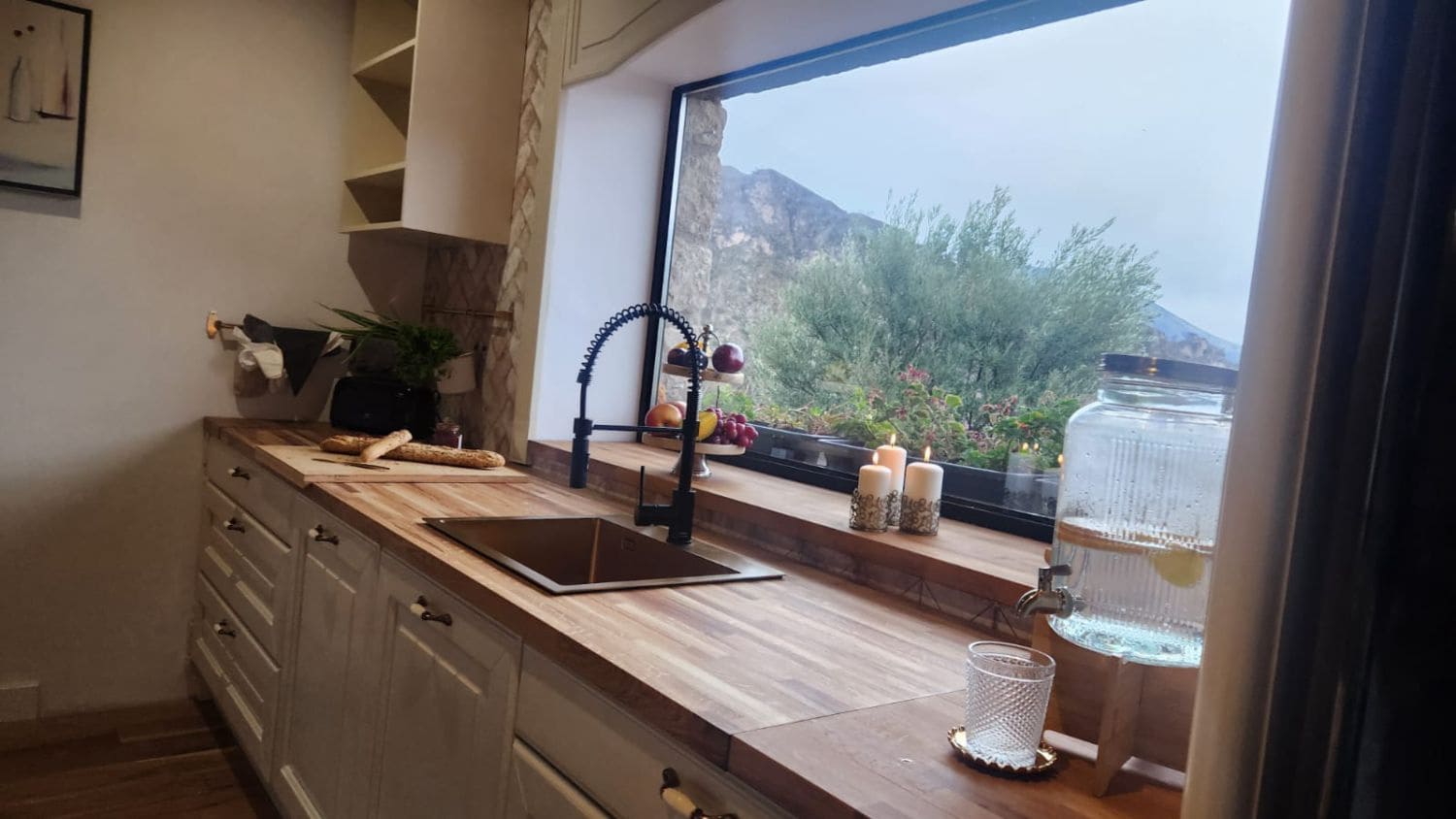 2 soveværelse Byhus til salg i Los Guajares - € 320.000 (Ref: 8766745)