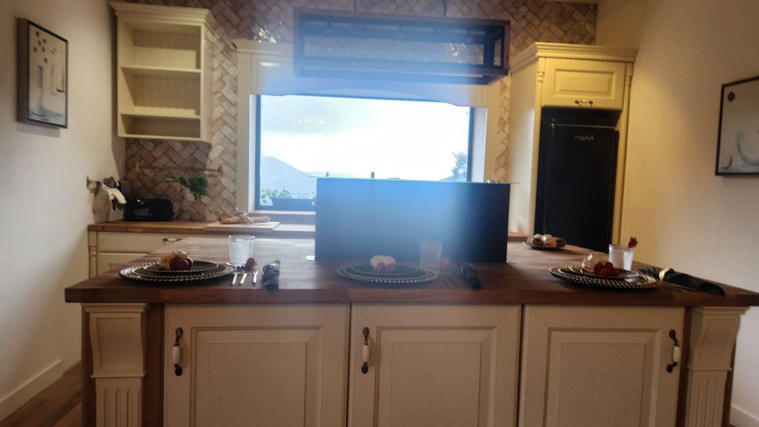 2 soveværelse Byhus til salg i Los Guajares - € 320.000 (Ref: 8766745)