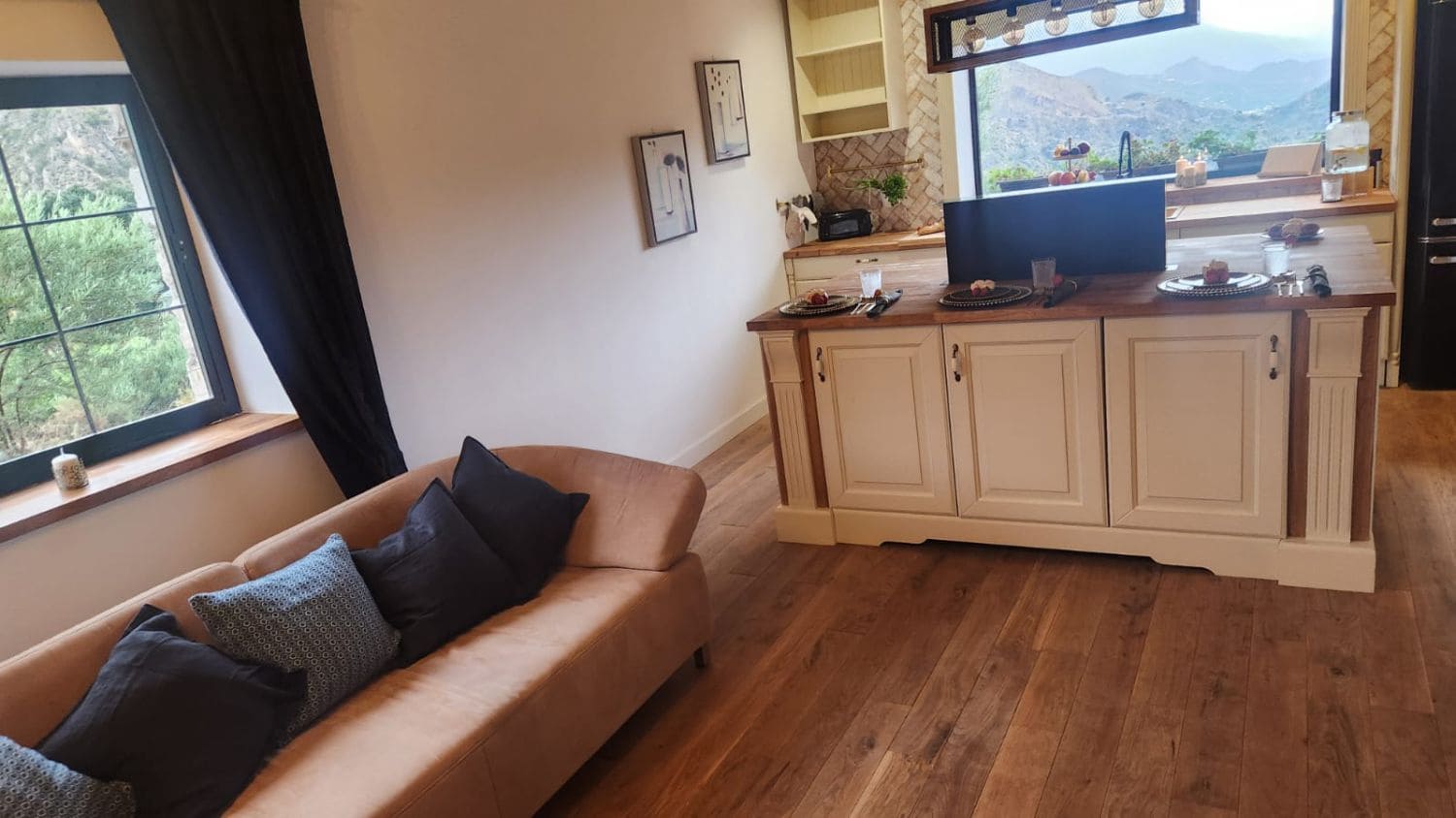 2 soveværelse Byhus til salg i Los Guajares - € 320.000 (Ref: 8766745)