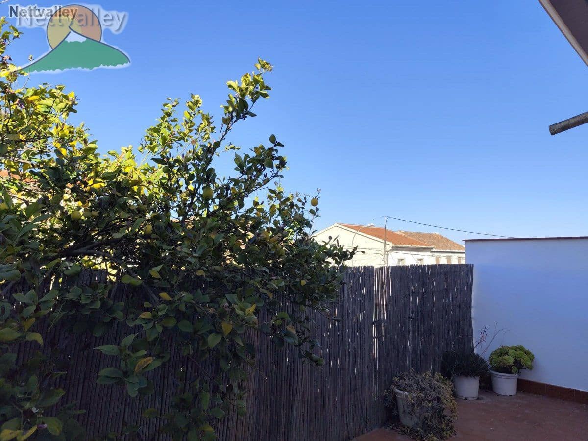 4 soveværelse Byhus til salg i Durcal - € 225.000 (Ref: 8966315)