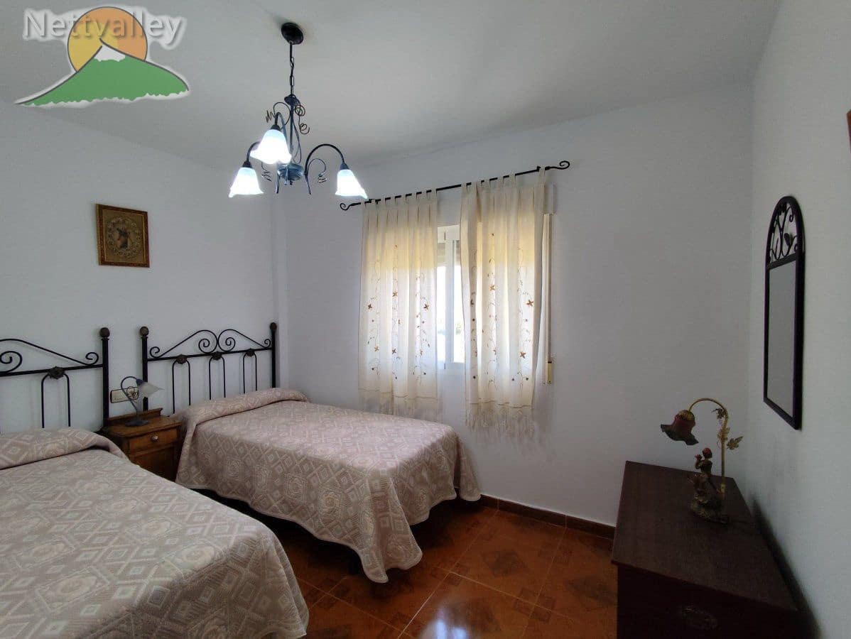 3 chambre Maison de Ville à vendre à Albunuelas avec garage - 339 000 € (Ref: 9191371)