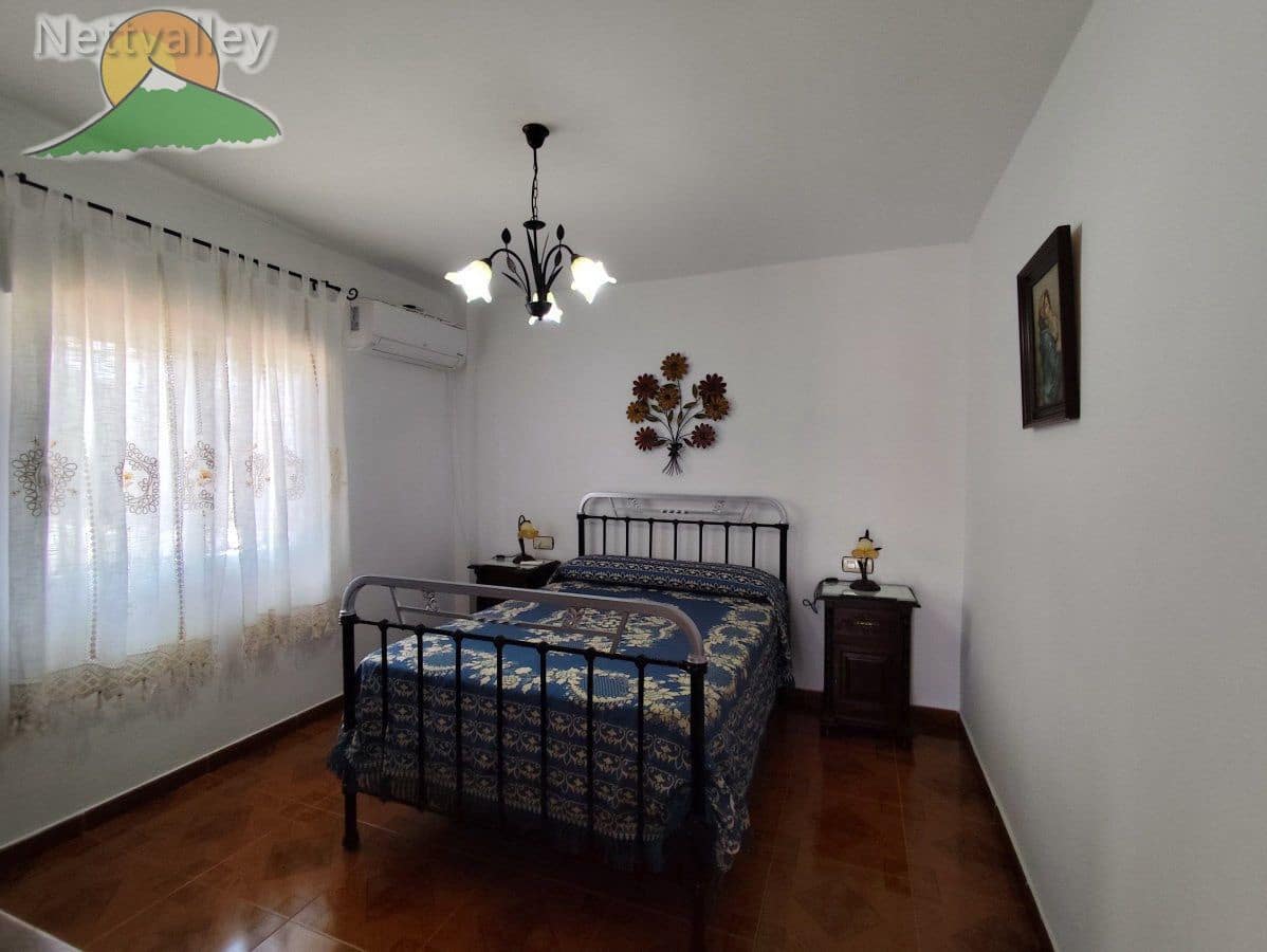 3 chambre Maison de Ville à vendre à Albunuelas avec garage - 339 000 € (Ref: 9191371)