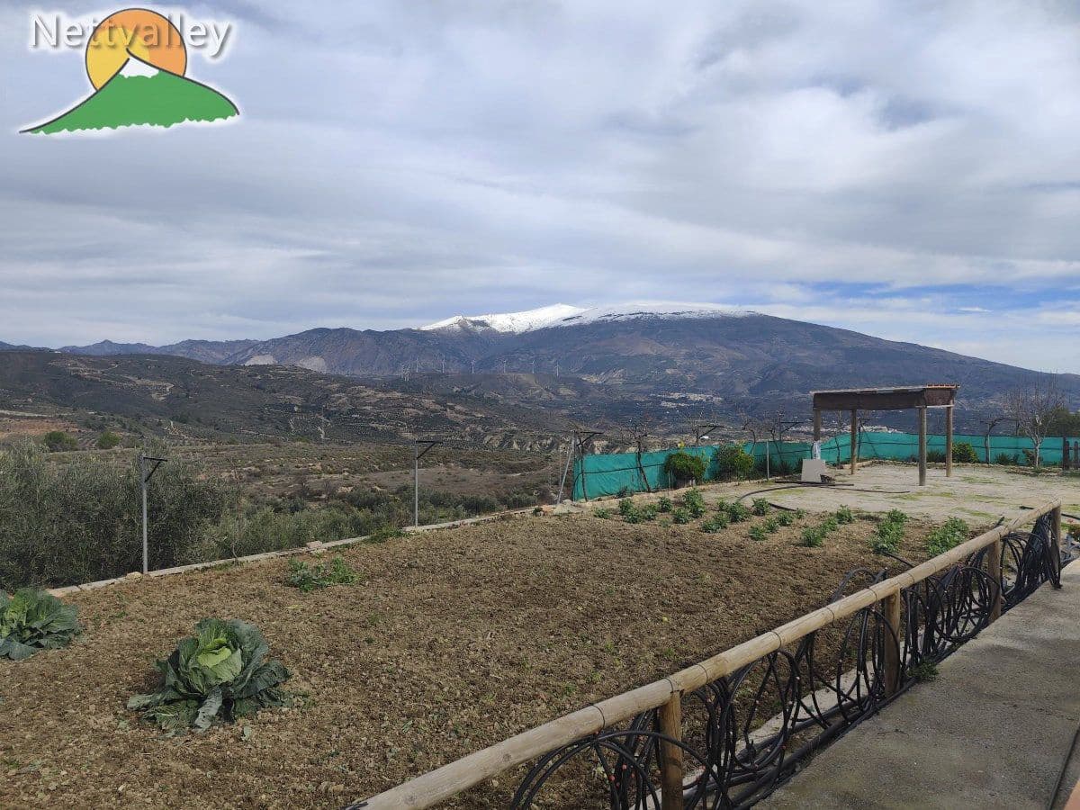 3 bedroom Townhouse for sale in Albunuelas with garage - € 339,000 (Ref: 9191371)