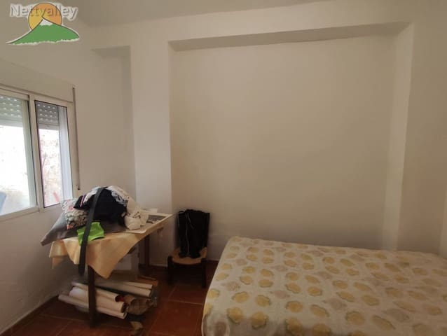 5 soveværelse Byhus til salg i Beznar, Lecrín - € 90.000 (Ref: 9218562)