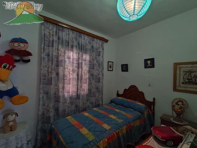 4 soveværelse Byhus til salg i Pinos del Valle, El Pinar med garage - € 191.200 (Ref: 9253655)