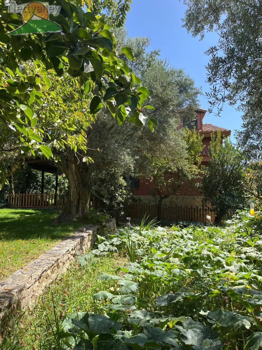 4 bedroom Townhouse for sale in Niguelas with garage - € 448,100 (Ref: 9282586)