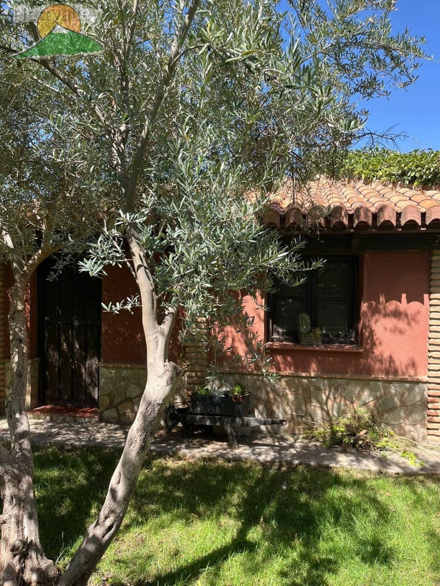 4 bedroom Townhouse for sale in Niguelas with garage - € 448,100 (Ref: 9282586)