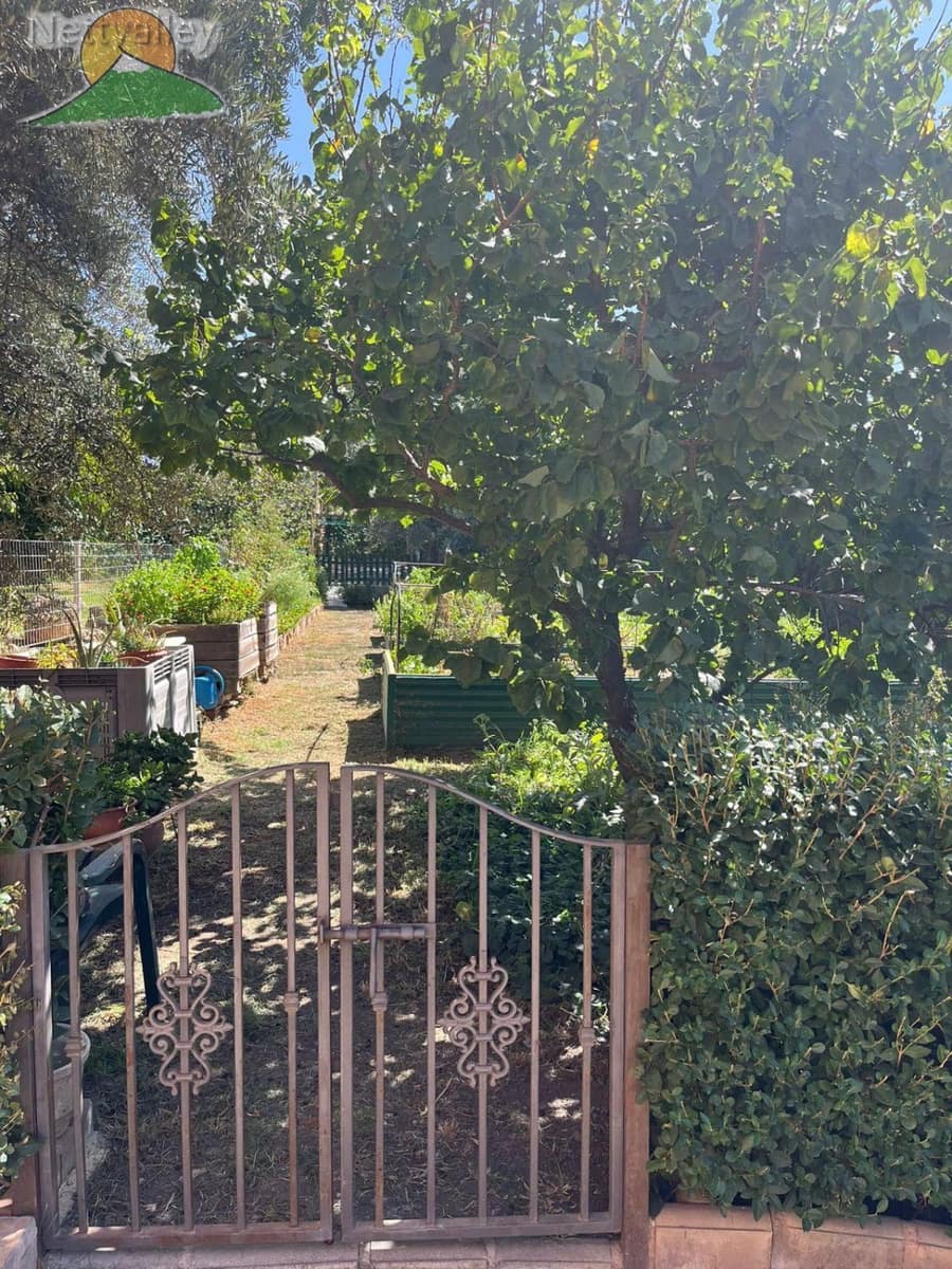 4 bedroom Townhouse for sale in Niguelas with garage - € 448,100 (Ref: 9282586)