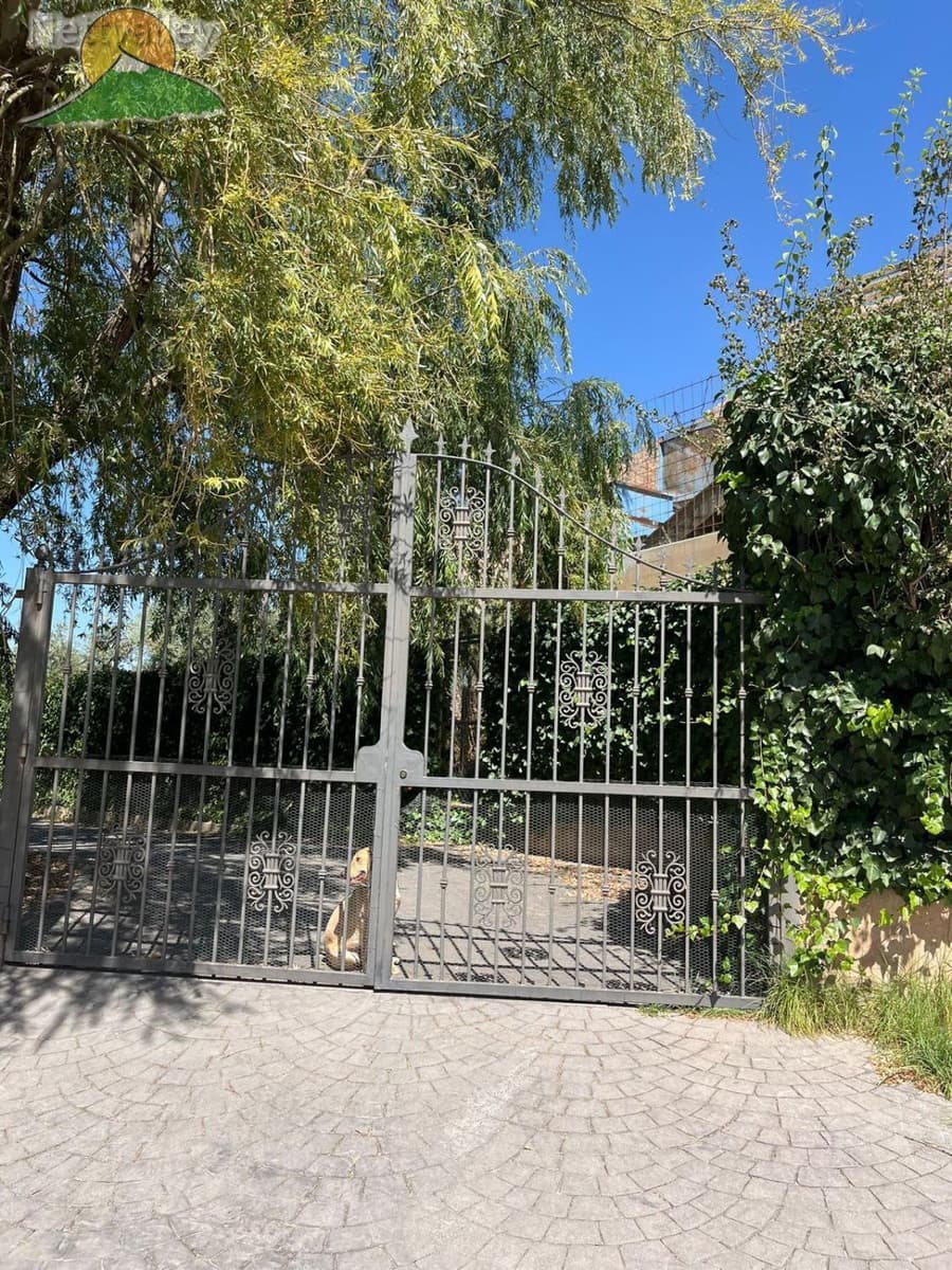 4 bedroom Townhouse for sale in Niguelas with garage - € 448,100 (Ref: 9282586)