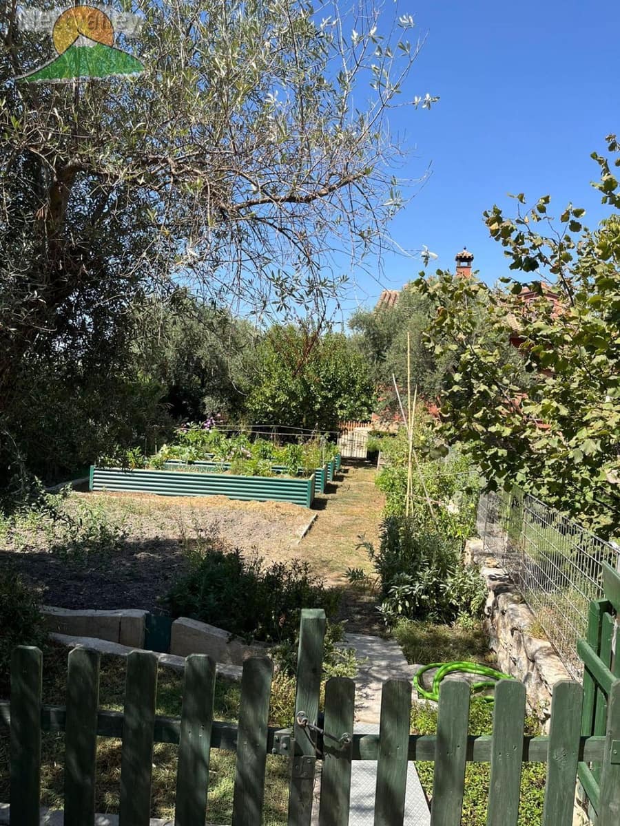 4 bedroom Townhouse for sale in Niguelas with garage - € 448,100 (Ref: 9282586)