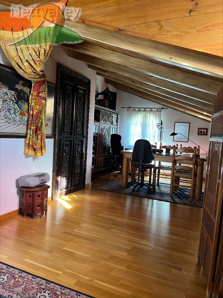 4 bedroom Townhouse for sale in Niguelas with garage - € 448,100 (Ref: 9282586)