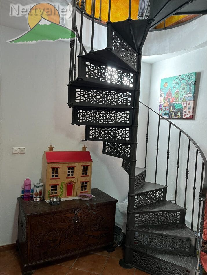 4 bedroom Townhouse for sale in Niguelas with garage - € 448,100 (Ref: 9282586)