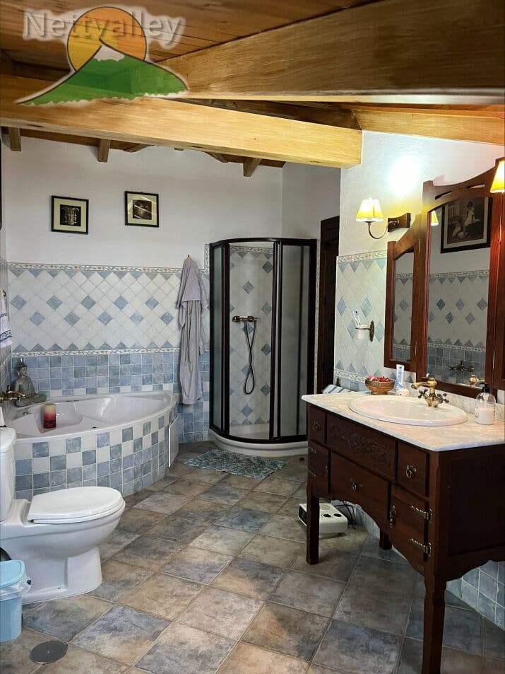 4 bedroom Townhouse for sale in Niguelas with garage - € 448,100 (Ref: 9282586)