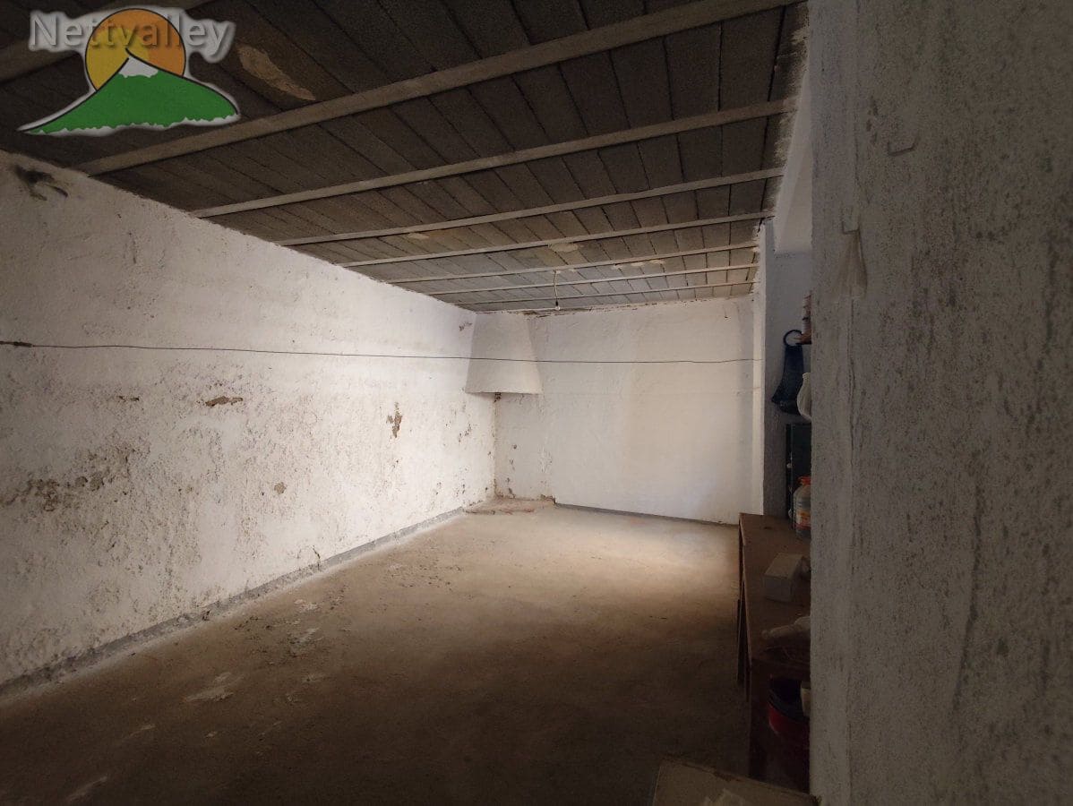 5 soveværelse Byhus til salg i Restabal - € 149.800 (Ref: 9282588)