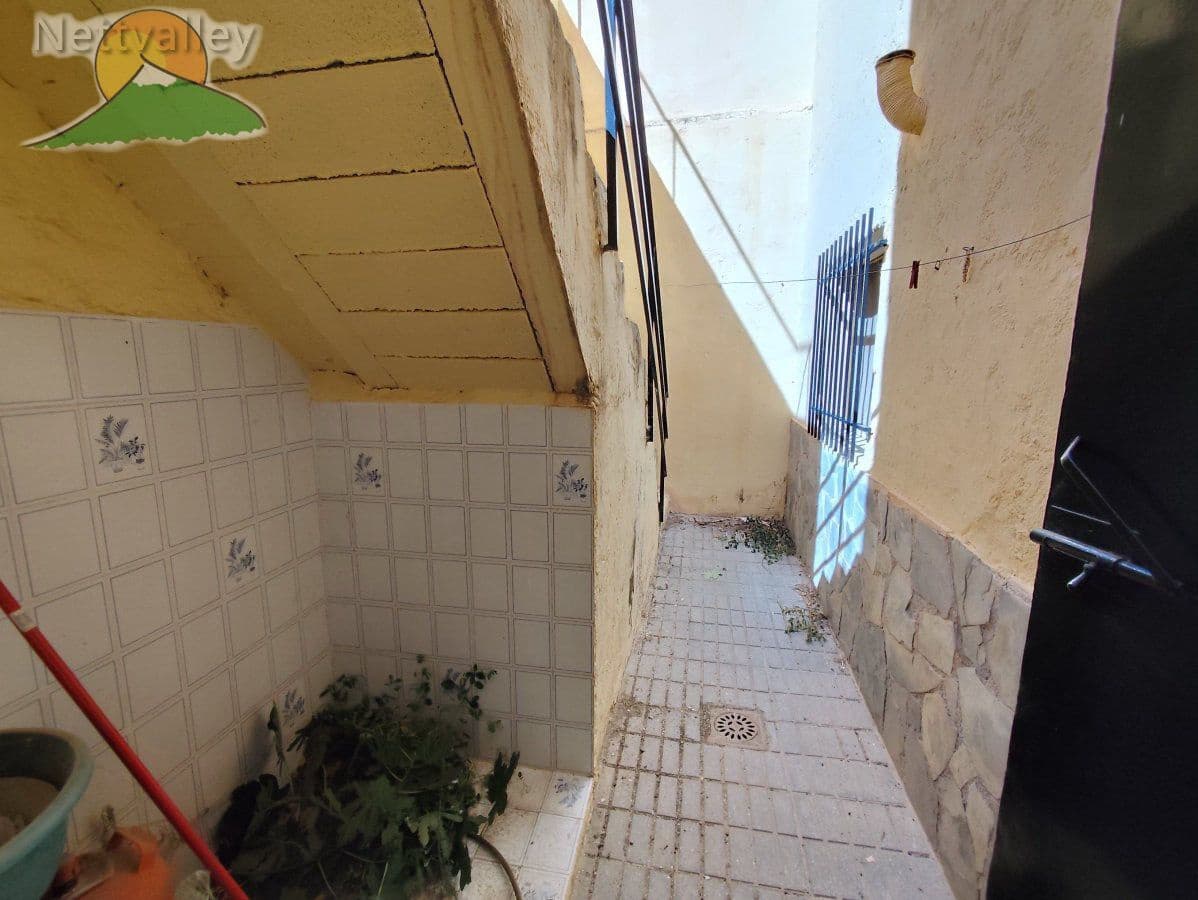 5 soveværelse Byhus til salg i Restabal - € 149.800 (Ref: 9282588)