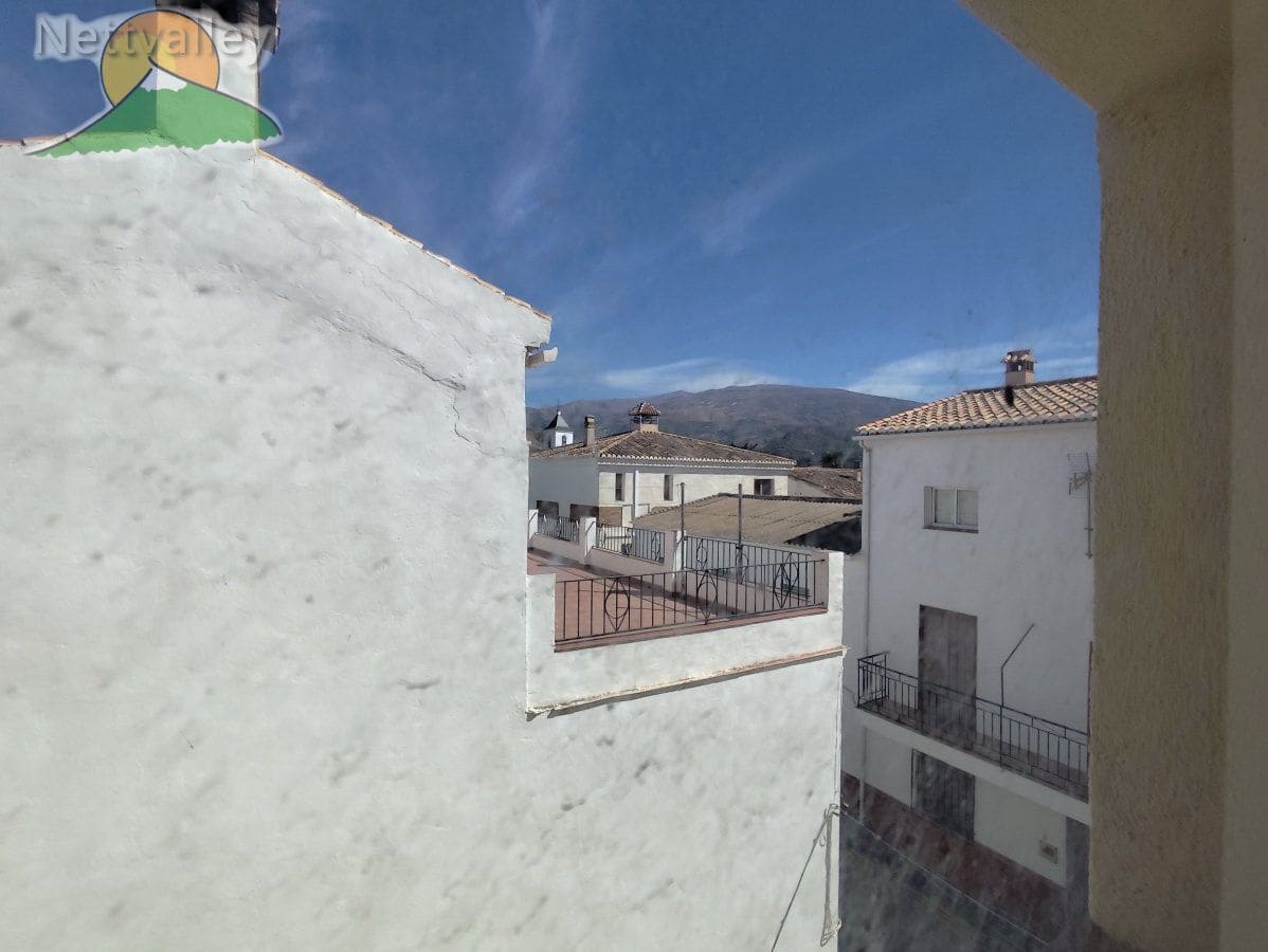 5 soveværelse Byhus til salg i Restabal - € 149.800 (Ref: 9282588)