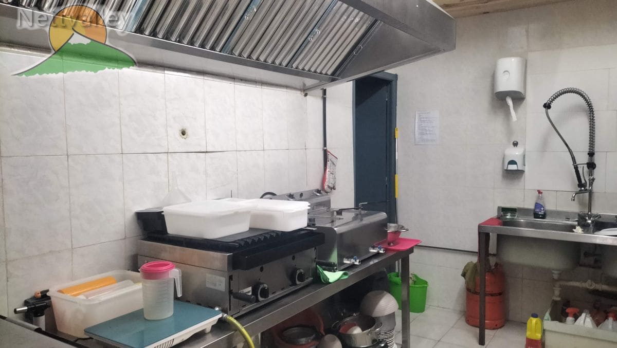 Erhverv til leje i Granada by - € 840 (Ref: 9292300)