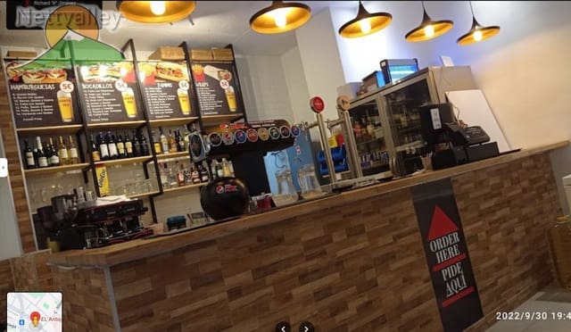 Komercyjne do wynajęcia w Pajaritos - Plaza de Toros, Miasto Grenada - 840 € (Ref: 9292300)