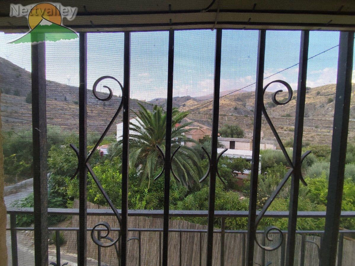 5 soveværelse Byhus til salg i El Pinar - € 90.000 (Ref: 9292301)