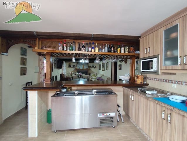 7 soveværelse Byhus til salg i Motril - € 600.000 (Ref: 9335377)