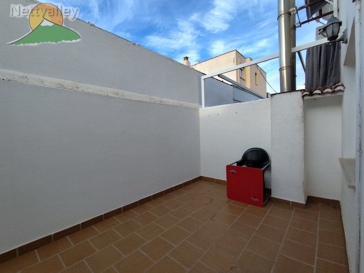 3 soverom Hus til salgs i Ogijares med garasje - € 212 000 (Ref: 9379410)